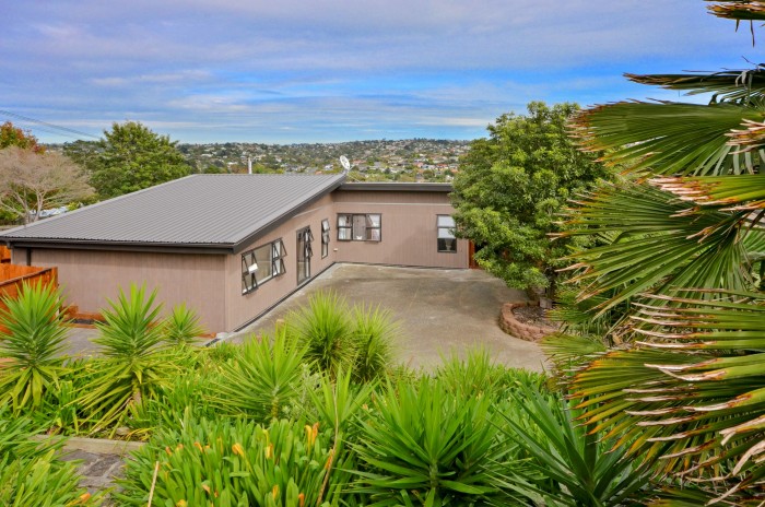 48 Carlisle Road, Browns Bay 0630, North Shore City, Auckland