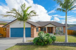 12 Toledo Avenue, Henderson, Waitakere City, Auckland