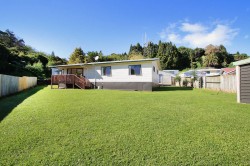 30 Dingadee Street, Welcome Bay, Tauranga District, Bay of Plenty