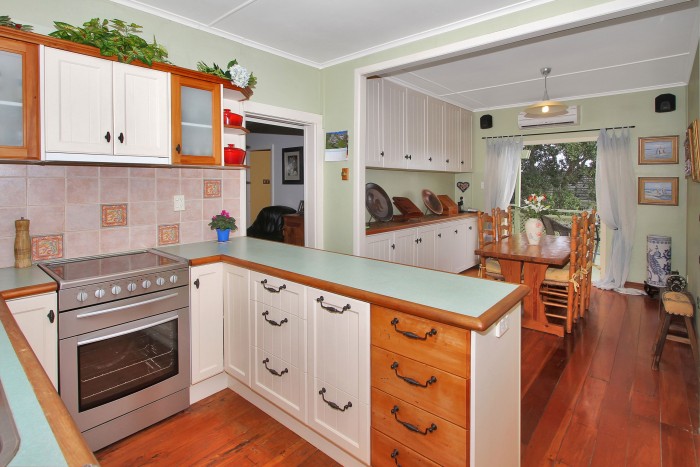 52 Woodlands Crescent, Browns Bay 0630, North Shore City, Auckland