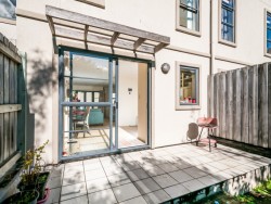 8/13 Kaihu Street, Northcote, North Shore City, Auckland