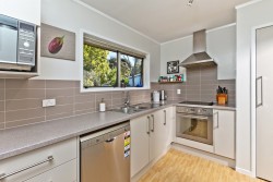 2/20 Flavia Close, Torbay, North Shore City, Auckland 0630