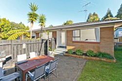 2/20 Flavia Close, Torbay, North Shore City, Auckland 0630