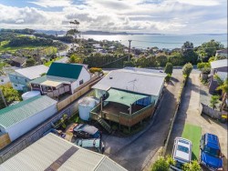 15 Vipond Road, Stanmore Bay, Rodney, Auckland