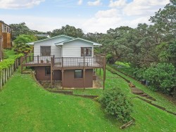 27 Jackson Crescent, Martins Bay, Rodney 0982, Auckland