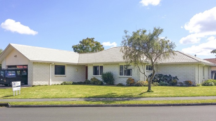 27 Thornlea Dr, Welcome Bay, Tauranga 3112