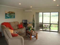 18 Ocean Breeze Drive, Waihi Beach, Bay of Plenty, NZ 3611