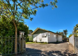 38 Tabitha Crescent, Henderson, Auckland 0612