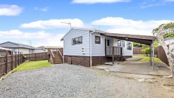 74B Trevor Hosken Dr, Wiri, Auckland 2104