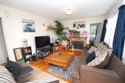 1/246 East Coast Road, Forrest Hill, North Shore City 0620, Auckland