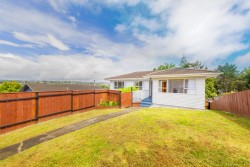 27 Redwood Drive, Massey, Waitakere City 0614, Auckland