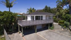 5 Weatherly Road, Torbay, North Shore City, Auckland