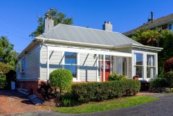 4 Belleknowes Terrace, Belleknowes, Dunedin, Otago