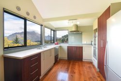 3 Panners Way, Goldfield Heights, Queenstown, Otago