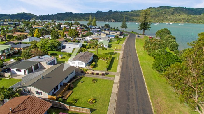 73 Robinson Road, Whitianga, Thames Coromandel District 3510, Waikato