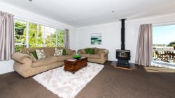 24 Venus Place, Half Moon Bay, Manukau City, Auckland