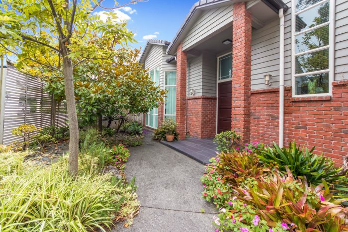 12a Castleton Drive, Howick, Manukau City 2014, Auckland