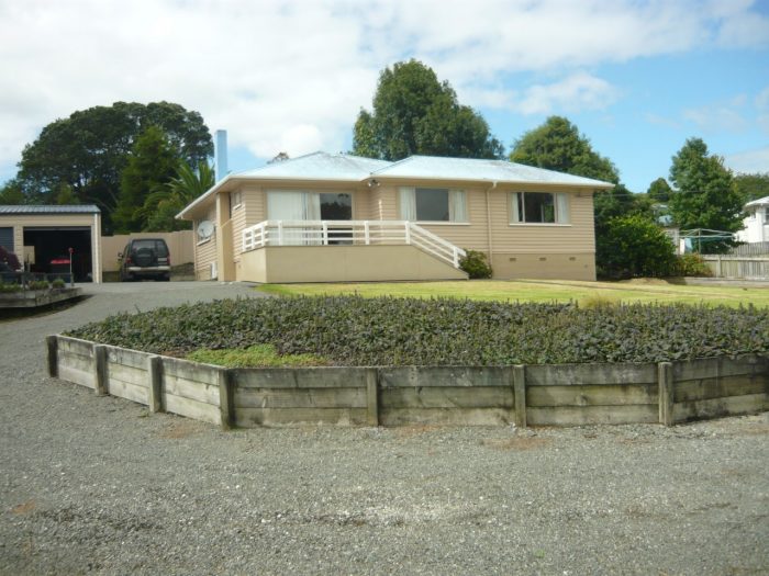 66 Hurndall Street, Maungaturoto, Kaipara District 0520, Northland