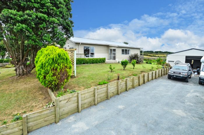 810 Kingseat Road, Kingseat, Papakura 2580, Auckland