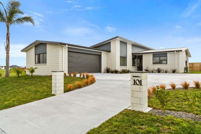 101 The Boulevard, Papamoa, Tauranga City 3187, Bay of Plenty