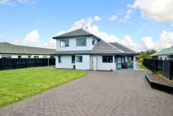 18 Admiral Crescent, Flagstaff, Hamilton, Waikato 3432, New Zealand