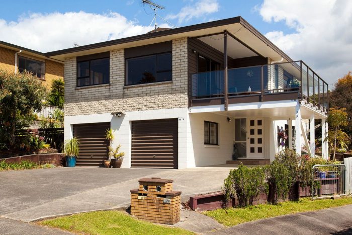 1/12 Higham Ferrers Place, Red Beach, Rodney, Auckland, 0932