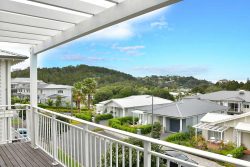 2F/54 Rawhiti RdManly, Whangaparaoa 0930, New Zealand