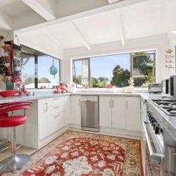 5 Third Avenue, Onetangi, Waiheke Island 1081, Auckland