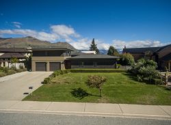 13 Penrith Park Drive, Wanaka, Otago, 9305, New Zealand