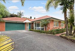 30 De Havilland Dr Goodwood Heights, Auckland 2105