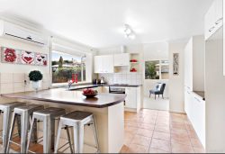 30 De Havilland Dr Goodwood Heights, Auckland 2105