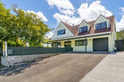 93 Gemstone Drive, Birchville­, Upper Hutt, Wellington, 5018, New Zealand