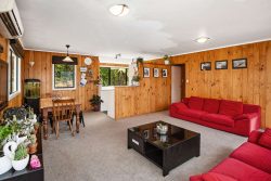 2/152 Tirohanga Road, Tirohanga, Lower Hutt, Wellington, 5010, New Zealand