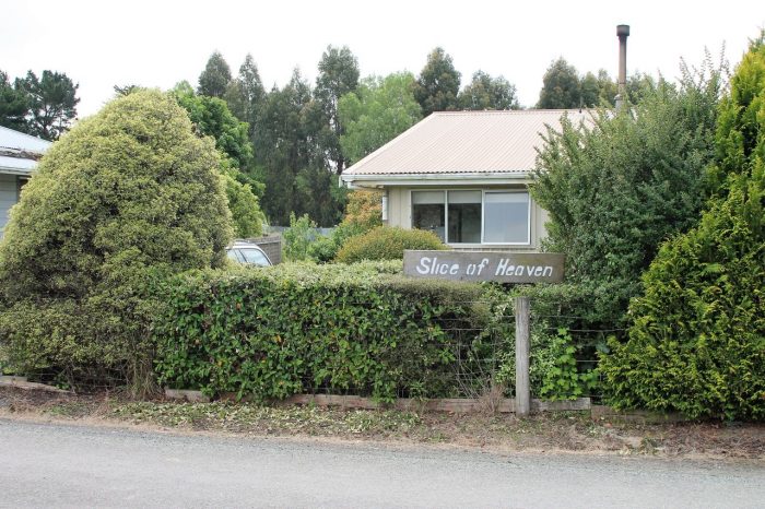 2 Arthur Road, Pounawea, Clutha District 9585, Otago