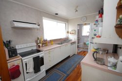 141 Sunnynook Road, Forrest Hill, North Shore City 0620, Auckland