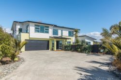 10 Te Nehu Drive, Paraparaum­u, Kapiti Coast, Wellington, 5032, New Zealand