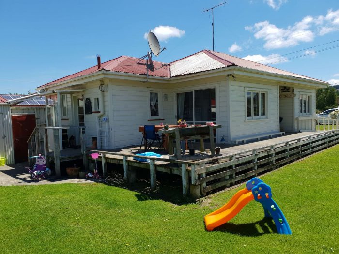 30 Blaydon Street, Waikaia, Southland, 9778, New Zealand