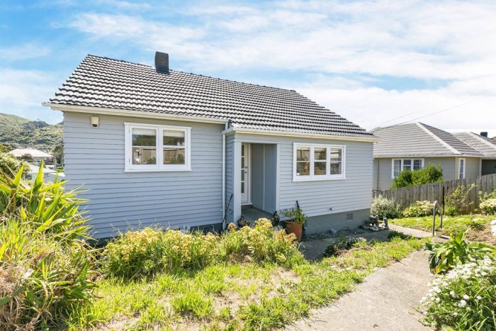 9 Fisher Street, Johnsonville, Wellington City 6037