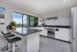 2/111 Birkenhead Avenue, Birkenhea, North Shore City, Auckland, 0626, New Zealand