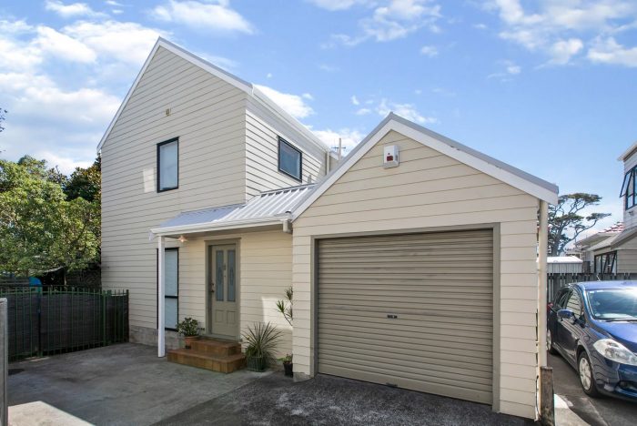 4/5 Barrack Road, Mount Wellington­, Auckland City, Auckland, 1060, New Zealand