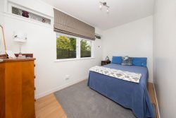 1/215 Eskdale Road, Birkenhead­, North Shore City, Auckland, 0626, New Zealand