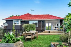 34 Inglewood Street, Wai O Taiki Bay, Auckland City, Auckland, 1072, New Zealand