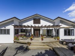 1169 Whangapara­oa Road, Gulf Harbour, Rodney, Auckland, 0930, New Zealand