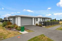 43 Johnson Street, Kaiapoi, Waimakarir­i, Canterbury, 7630, New Zealand