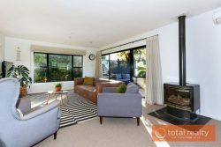 18 Santa Rosa Avenue, Halswell, Christchur­ch City, Canterbury, 8025, New Zealand