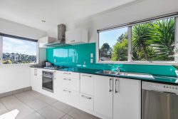 83 Spinella Drive, Glenfield, North Shore City, Auckland, 0629, New Zealand