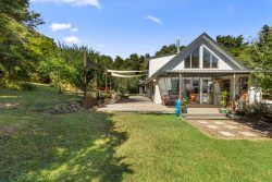 20A Sea View Rd, Ostend, Auckland 1081, New Zealand
