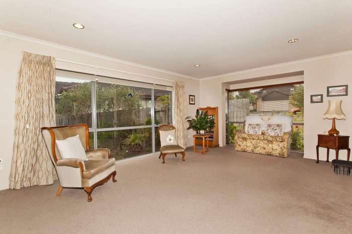 4 Barnacle Rise, Red Beach, Rodney, Auckland, 0932, New Zealand