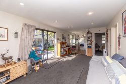 2d Ferndown Lane, Linwood, Christchur­ch City, Canterbury, 8062, New Zealand