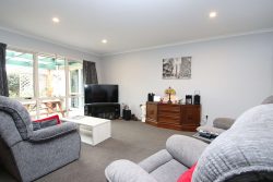 1-3 Evenwood Place, Waimairi Beach, Christchur­ch City, Canterbury, 8083, New Zealand